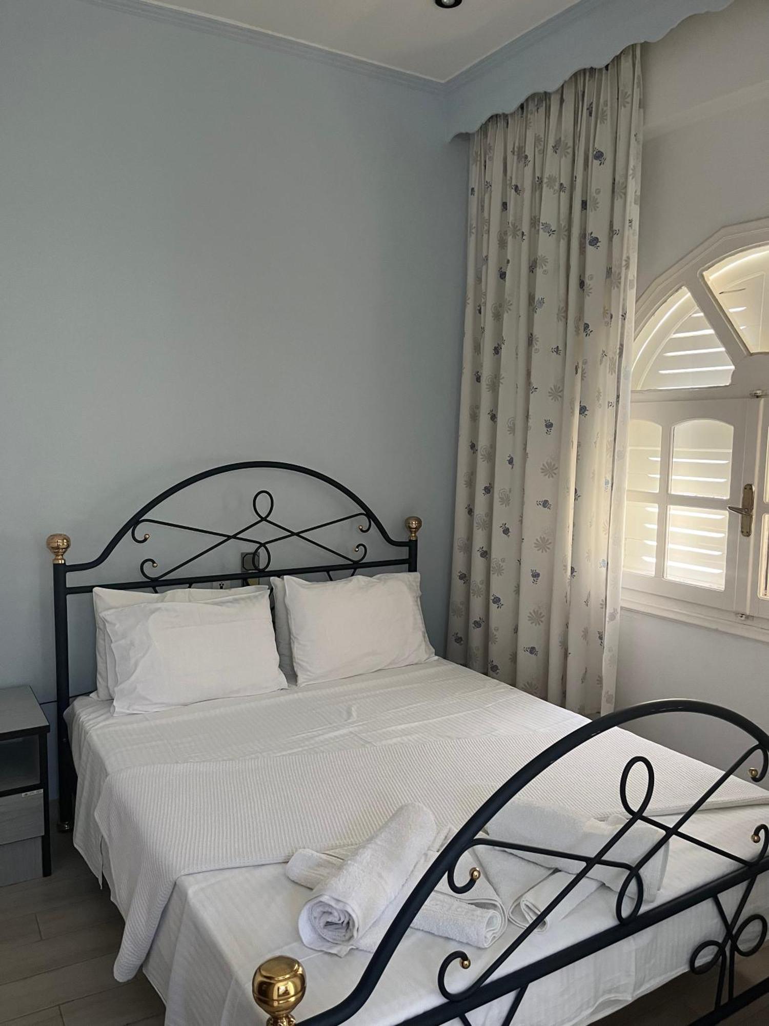 Dolphin Apartments 1 ปาร์กา ภายนอก รูปภาพ