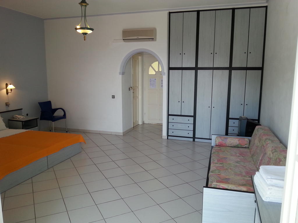 Dolphin Apartments 1 ปาร์กา ภายนอก รูปภาพ