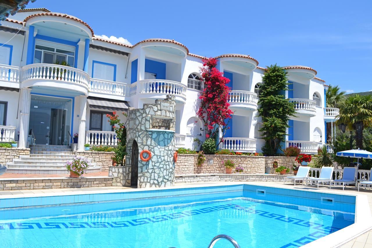 Dolphin Apartments 1 ปาร์กา ภายนอก รูปภาพ