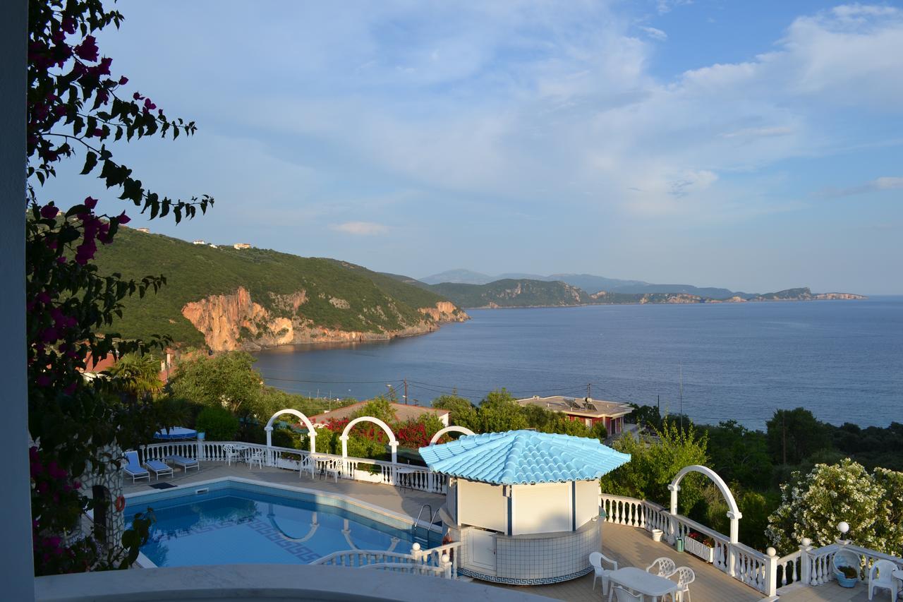 Dolphin Apartments 1 ปาร์กา ภายนอก รูปภาพ
