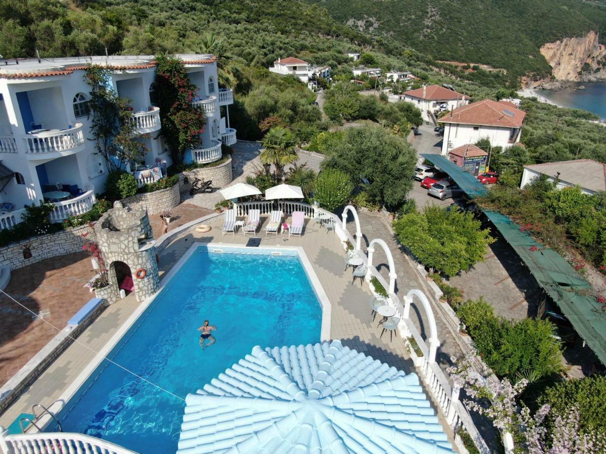 Dolphin Apartments 1 ปาร์กา ภายนอก รูปภาพ